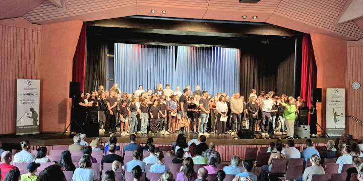 Beeindruckendes ASR-Band-Konzert 2025 im Emil-Molt-Saal